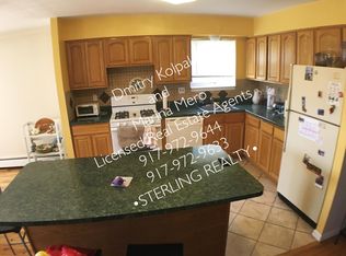 2343 37th St APT 2, Astoria, NY 11105
