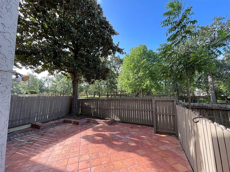 12315 Glenview Dr — Photo 14