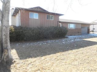 27068 Preston Rd, Pueblo, CO 81006
