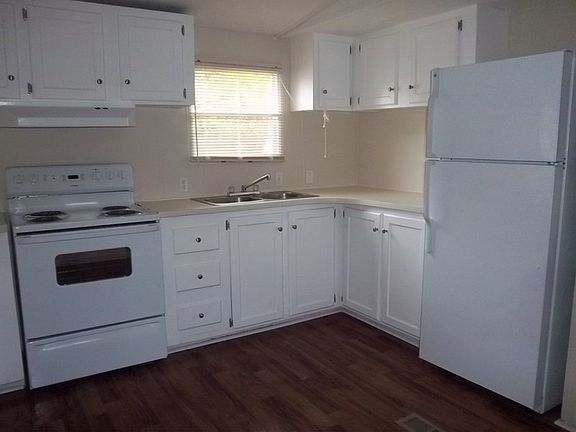 2nd image of 145 Wall Cir