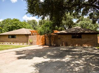 1709 Rose Dr, Alice, TX 78332