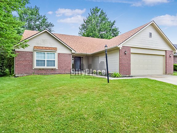 2nd image of 740 Sweet Creek Dr