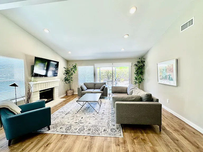 13242 Courtland Ter — Photo 18