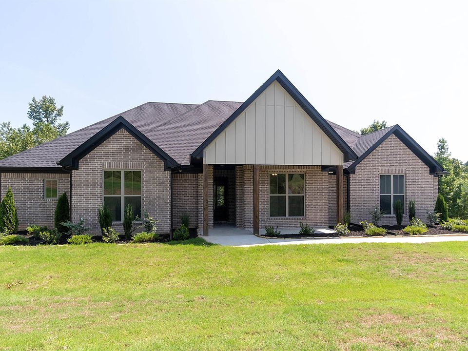 2nd image of 670 Glenwood Springs Dr