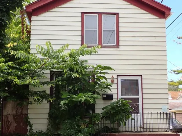 1123 South 8th STREET, Milwaukee, WI 53204