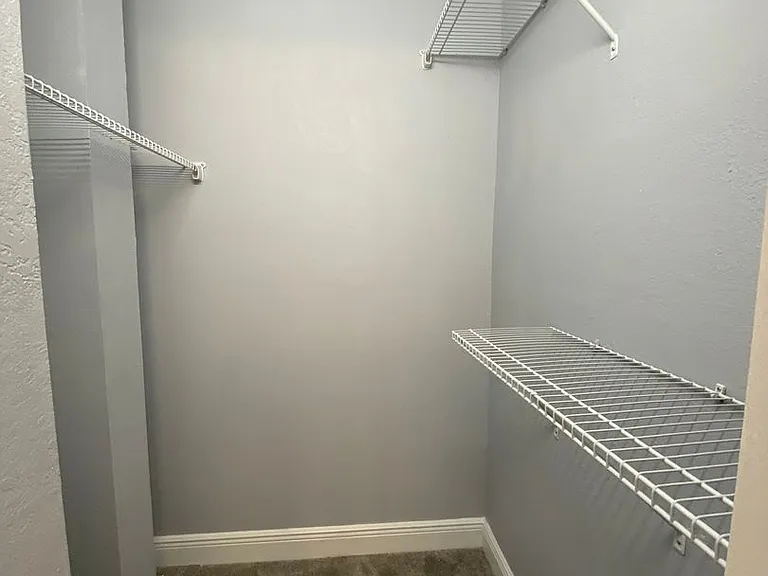 305 Lake Parsons Grn #101 — Photo 13