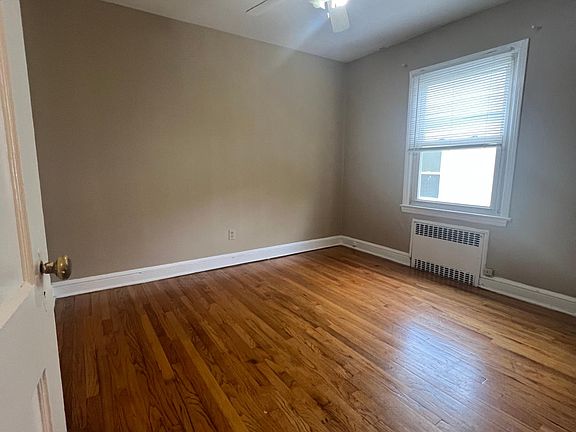 4th image of 48 Yonkers Ave #2