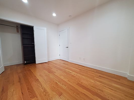 3rd image of 273 W 150th St #2D