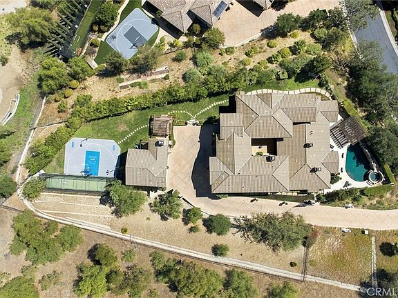 5th image of 5182 Garrett Ct