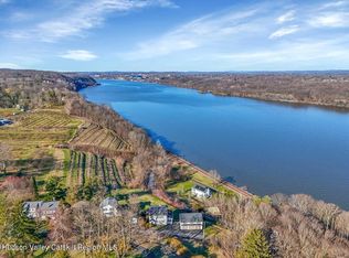 127 Church St, Milton, NY 12547