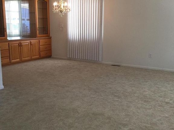 4th image of 163 Inness Cir Space 163