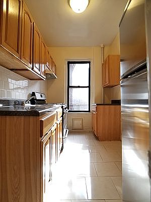 1st image of 11 Midwood St APT C5
