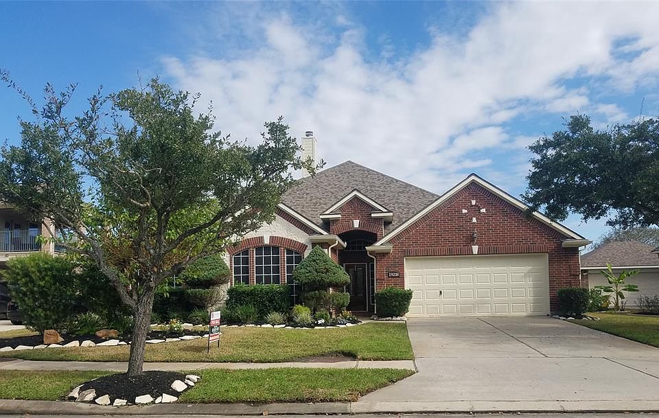 1st image of 19218 Canyon Bay Dr