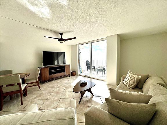 5th image of 111 Briny Ave APT 1908
