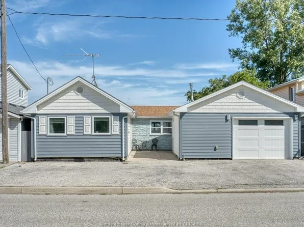 1288 Shoreline Ave, Windsor, ON N8L 0H7