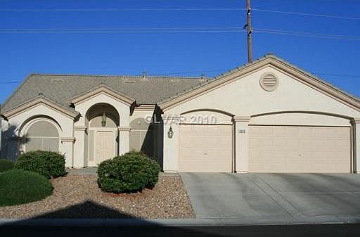 1st image of 5929 Musketeer Ln