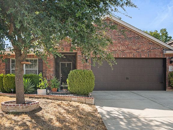 2nd image of 1008 Primrose Dr