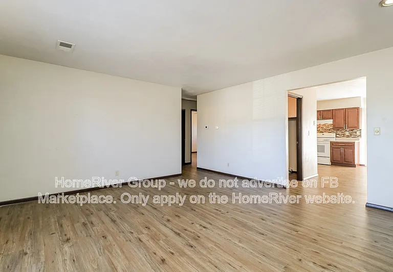 42 Kinney Dr — Photo 6