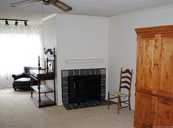 5th image of 101A Windsor Ln