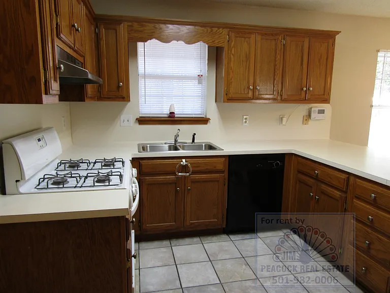 29 Burns Dr — Photo 10