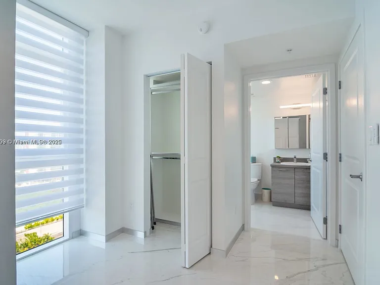 400 Sunny Isles Blvd #1805 — Photo 12
