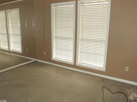 4th image of 7826 S Pinewood Dr