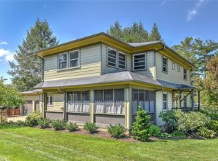 71 Garden Cir, Asheville, NC 28806