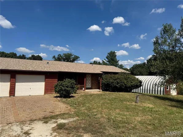 6381 Cedar Hill Ln, Troy, MO 63379