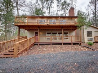 222 Forrest St, Basye, VA 22810