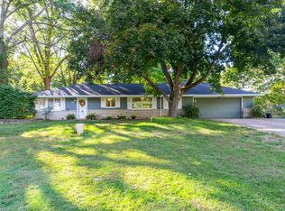 53201 Martin Ln, South Bend, IN 46635