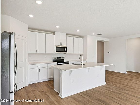 3rd image of 31577 Malbec Dr