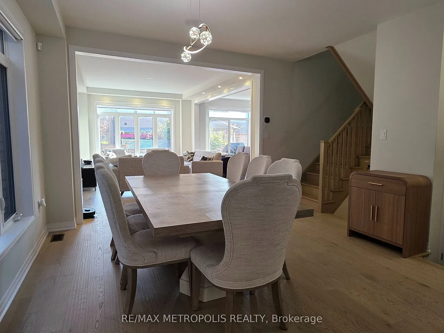 3 bed, $4,300 — Photo 4