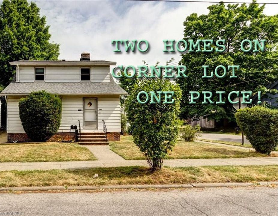 2 houses, 3 units, WOW! 