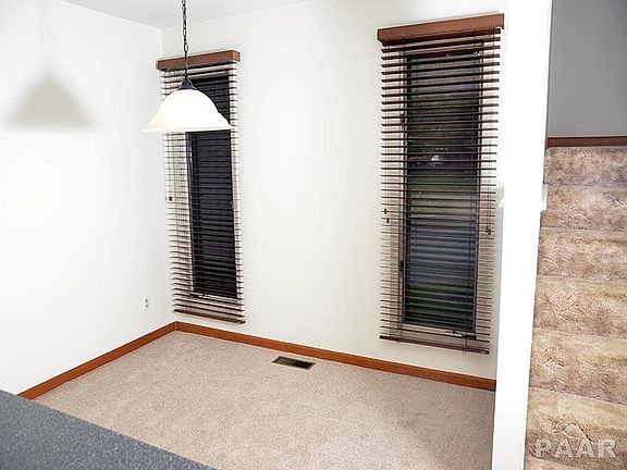 5th image of 6015 N Bent Oak Ln