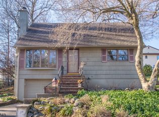 7 Pinecrest Ter, Wayne, NJ 07470