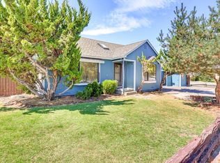 1590 S Columbus Ave, Medford, OR 97501