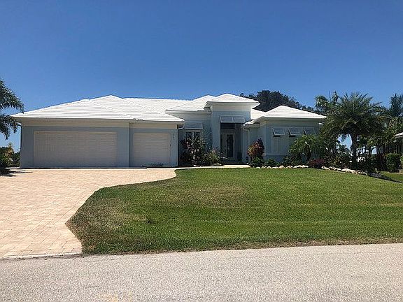 3rd image of 475 Coral Creek Dr