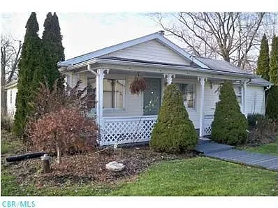 37 Cliff St photo 1