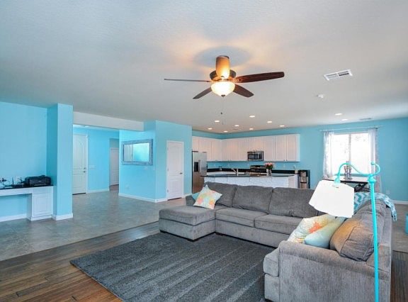 4th image of 1133 E Wimpole Ave