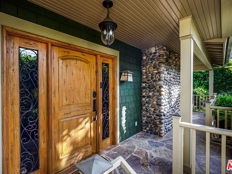 11940 Westminster Ave — Photo 50