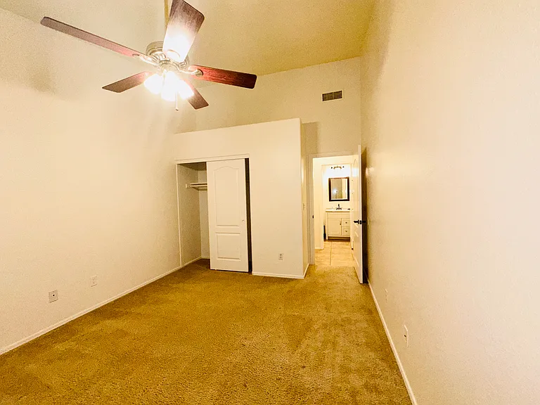 9209 E Pershing Ave — Photo 32