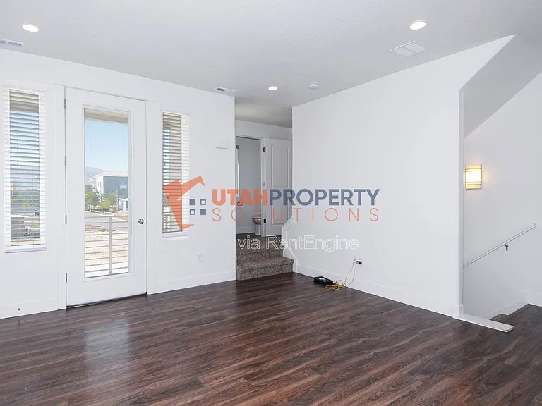 11219 S Clear Blue Dr — Photo 10