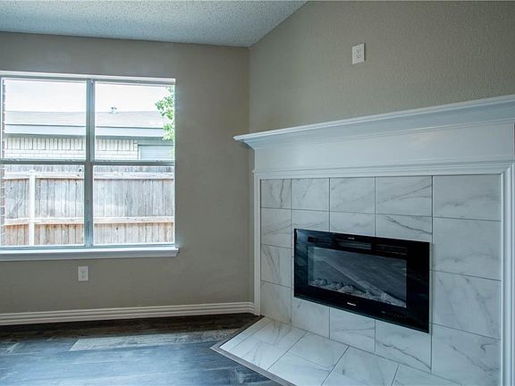 3rd image of 2709 Briscoe Dr