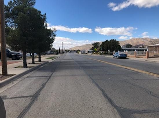 3rd image of 5008 E Yandell Dr