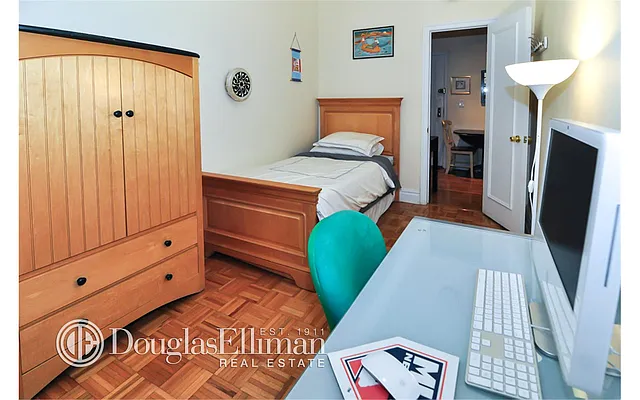 Rented by Douglas Elliman | media 21