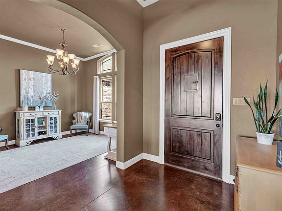 4th image of 10301 Los Rios Dr