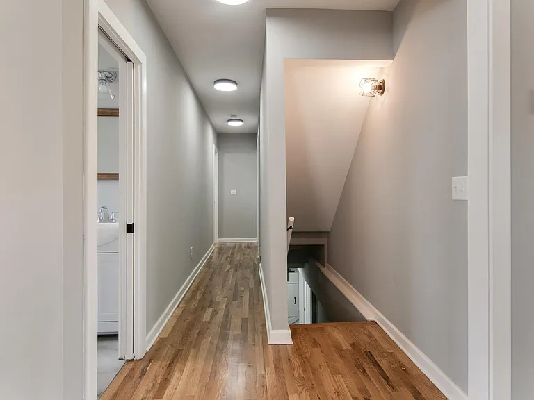 4139 Lloyd St — Photo 14