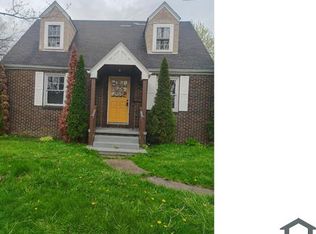 715 Kenmore Ave SE, Warren, OH 44484