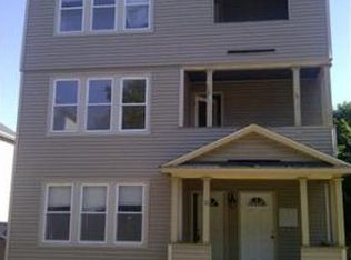 10 View St, Worcester, MA 01610