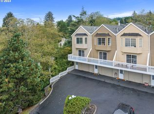 1581 Whispering Pines Dr #8, Seaside, OR 97138